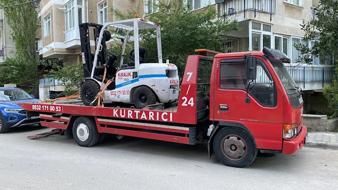Forklift taşıyan kurtarıcı aracı